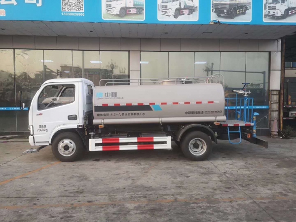 中标牌（5吨）洒水车【国六排放】广东包牌