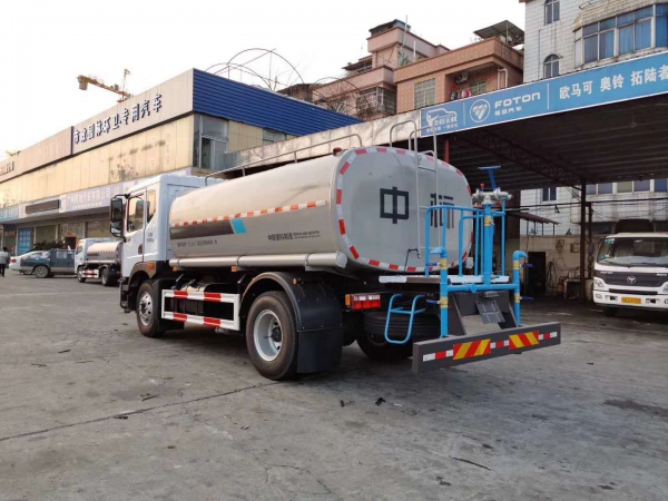 中标牌（10吨）洒水车【国六排放】广东包牌