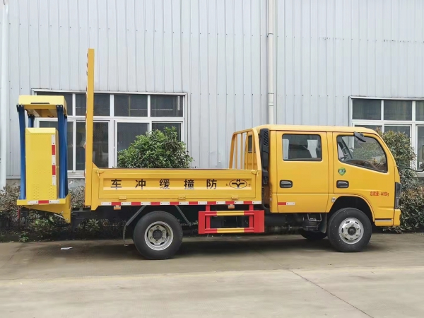 东风D6双排座防撞缓冲车（国六）排放 广州包牌