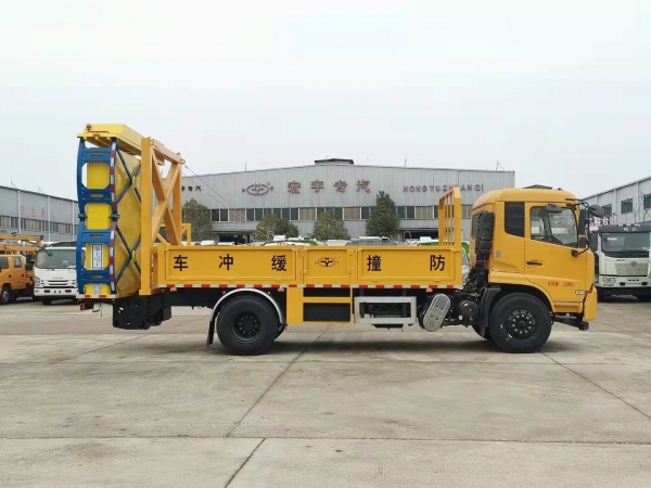 东风天锦防撞缓冲车（国六）排放 广州包牌
